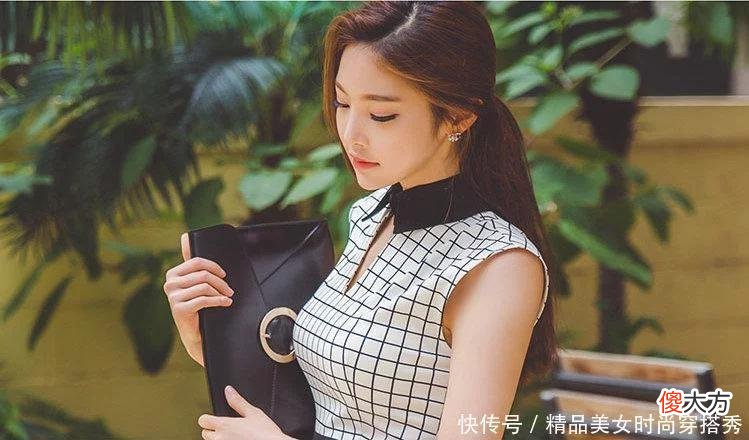 【时尚一点】优雅的格子裙子可以增加趣味性和温柔度，高腰修身紧身裙充满女人味，充满复古感