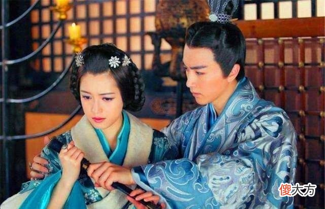 【历史故事】一妃子被赶出宫，途中嫁给流浪汉，二十年后成为皇后
