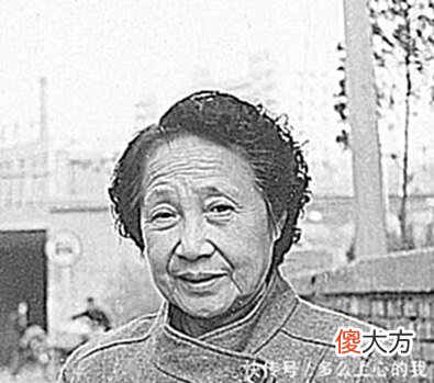【爱历史】她是清朝最后的格格，2004年去世，临终前说了溥仪不敢说的话！