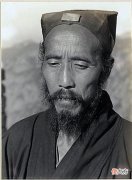 【爱历史】老照片里的道士，眼眸里写满了故事，何人可以解读