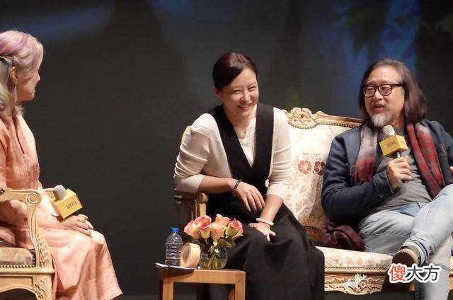 【就爱时尚】41岁郝蕾身材越来越丰腴，穿紧身针织衫太粗壮，手臂却很壮实