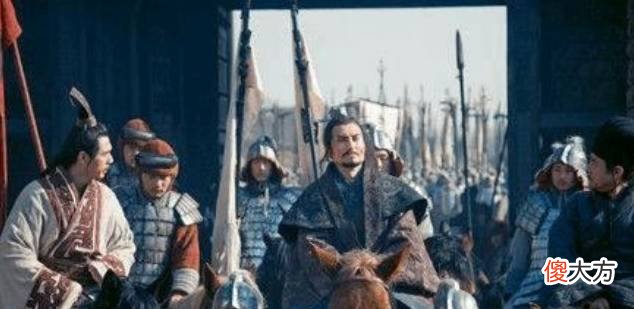 【爱历史】他是西汉开国功臣，结局却比韩信还惨，死后刘邦不让人为他收尸