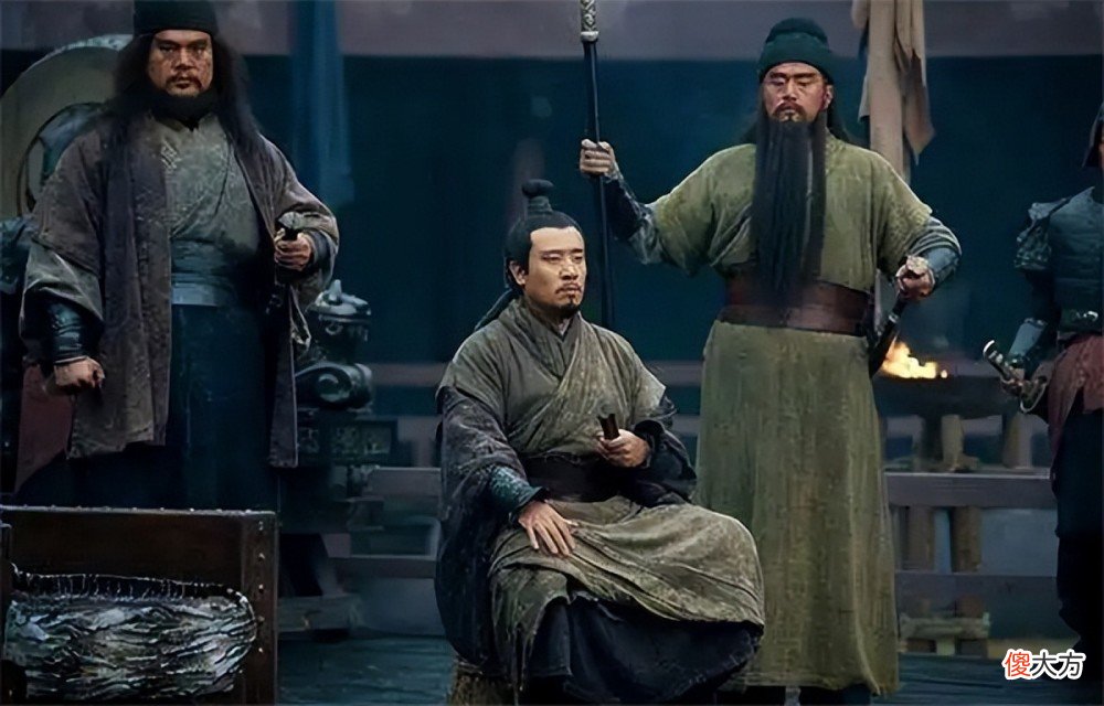 【历史故事】如果将历史的指针拨回，是否有人可以改变刘备集团的历史呢