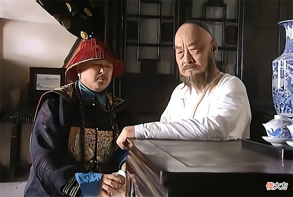 【历史故事】有人不明白，为什么康熙这么狠呢？下令杀了他两个儿子