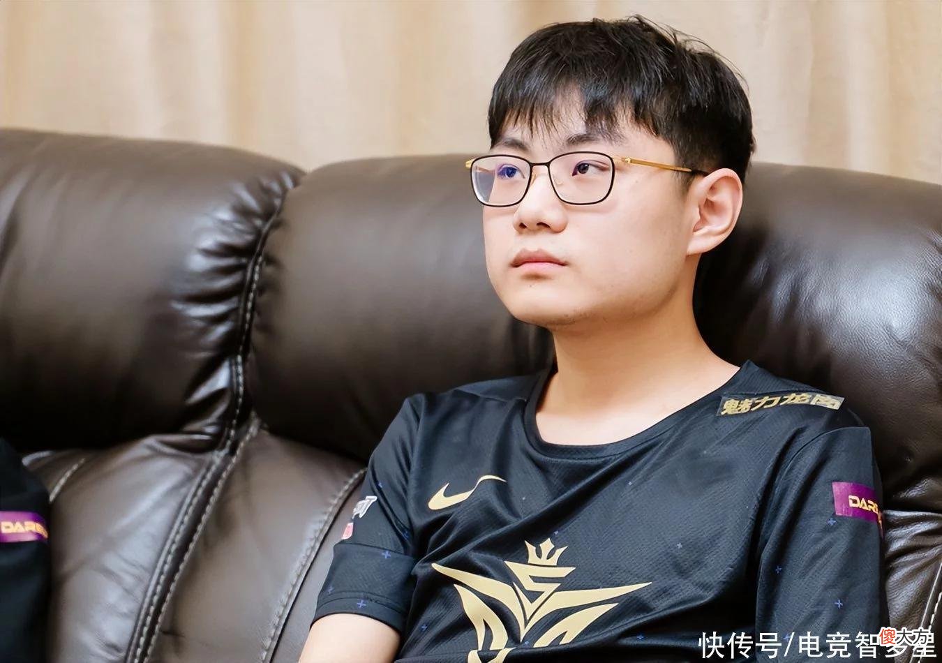 【游戏迷】LPL夏季赛:Rookie回归战队,下场将打首发?dream有望留在队伍