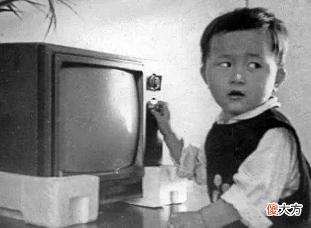 【历史故事】老照片：大连1980年的照片，希望能找回时光带走的记忆！