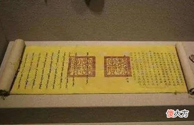 【历史故事】康熙刚驾崩，雍正就连夜处死了父亲60年的心腹，他知道了什么？