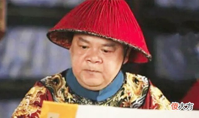 【历史故事】康熙刚驾崩，雍正就连夜处死了父亲60年的心腹，他知道了什么？
