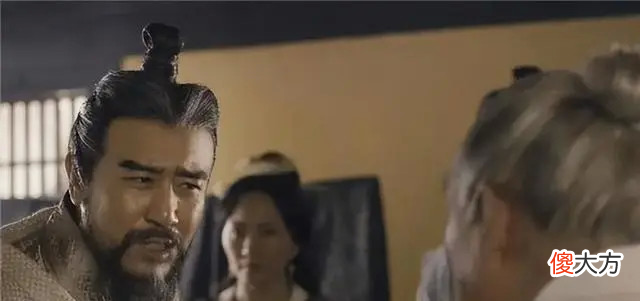 【爱历史】当年曹操为何坚决要斩了华佗？其实曹操是对的