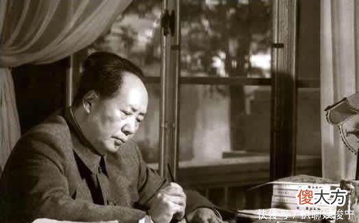 【爱历史】武则天为何给自己树立重达一百吨无字碑？毛主席一语道破其中玄机