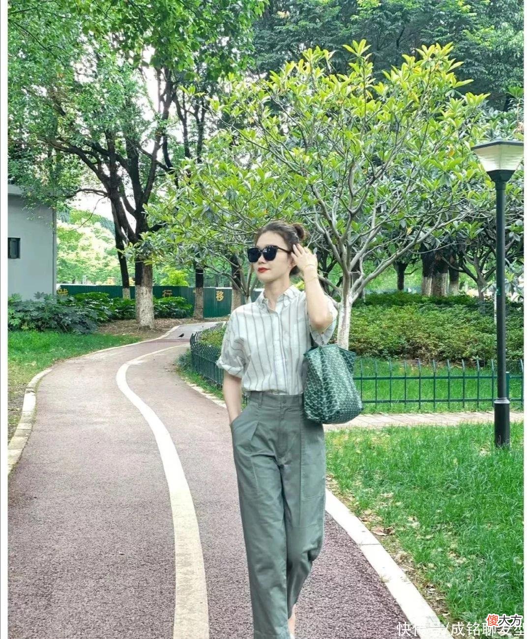 【就爱时尚】女人美不美看日常穿搭就知道！时尚自然接地气，普通人也有高级范