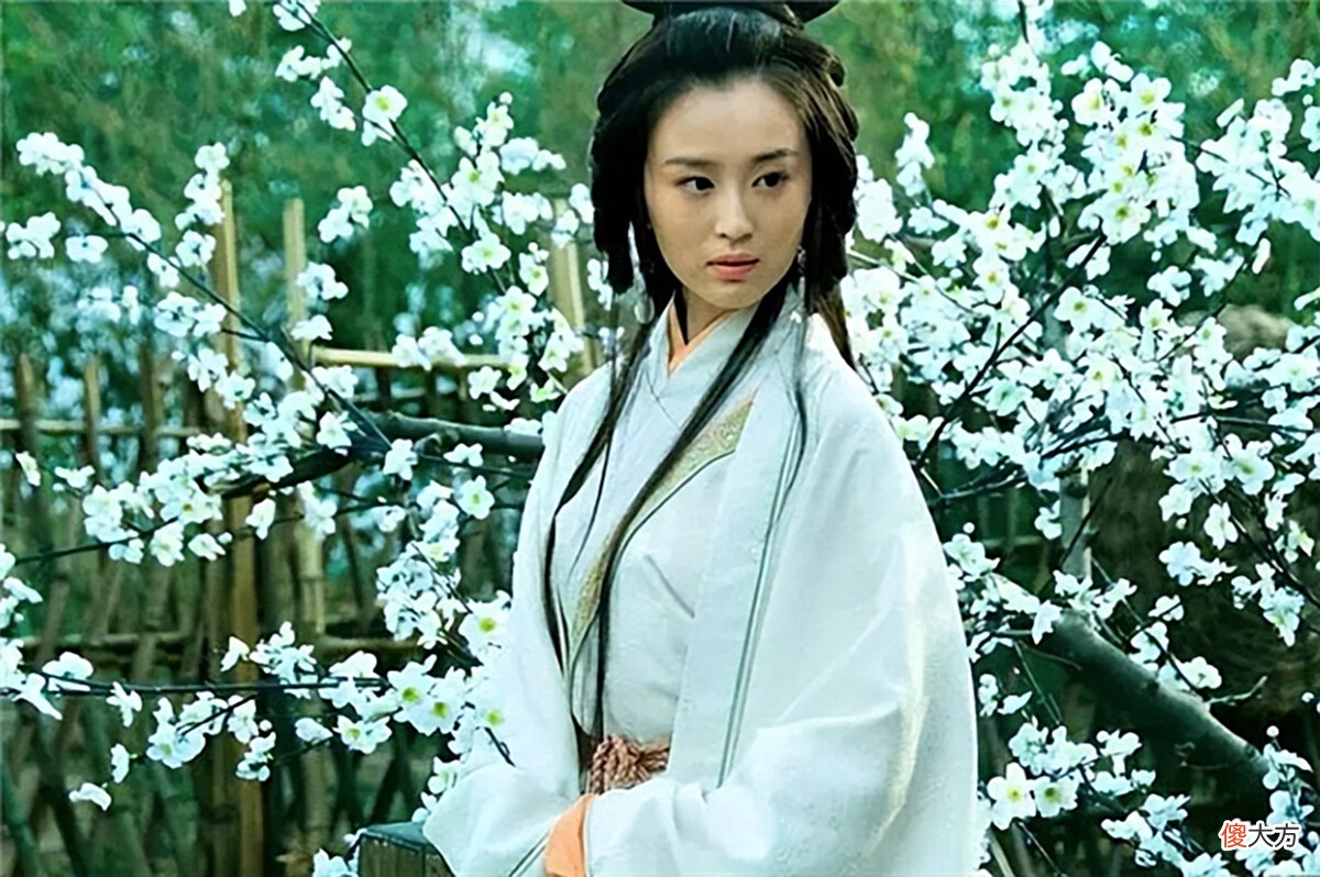 【历史故事】周瑜早逝,貌美如花的小乔与谁共度下半生,说出来可能不信
