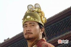 【爱历史】朱元璋本是张无忌的手下，那为什么最后是他登基了，张无忌怎么啦