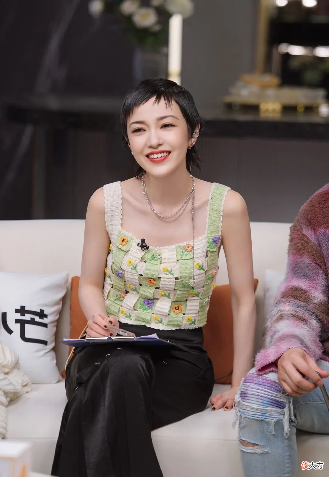 【时尚一点】36度，女明星大型不怕热撞衫场面来了