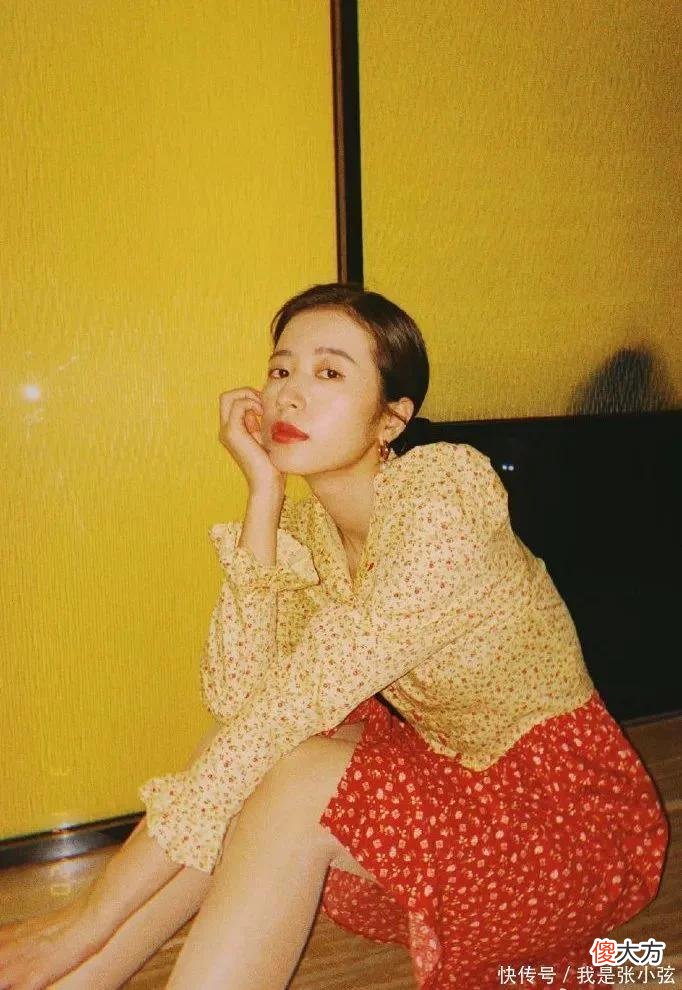 【时尚一点】今夏火了一种衣服，叫“鼓风袖”，时髦又减龄，女明星也在跟风穿