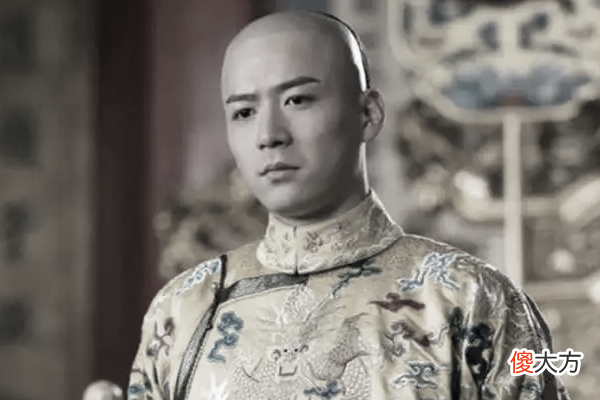 【爱历史】康熙：咱们大清现在铜钱不够用，你们有何解决办法