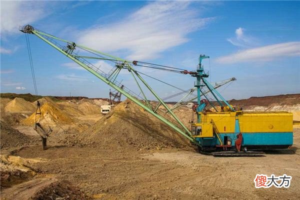 梦见挖土_做梦梦到挖土是什么意思