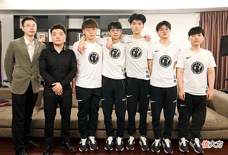 【游戏迷】LPL夏季赛：IG双AD开启摇摆！难敌BLG，网友：wink为什么不会分身
