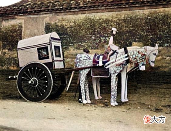【历史故事】北京老照片：1924年的国产“小汽车”，精美程度超乎想象