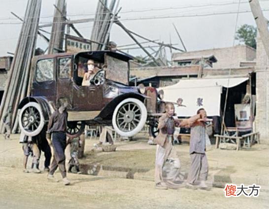 【历史故事】北京老照片：1924年的国产“小汽车”，精美程度超乎想象