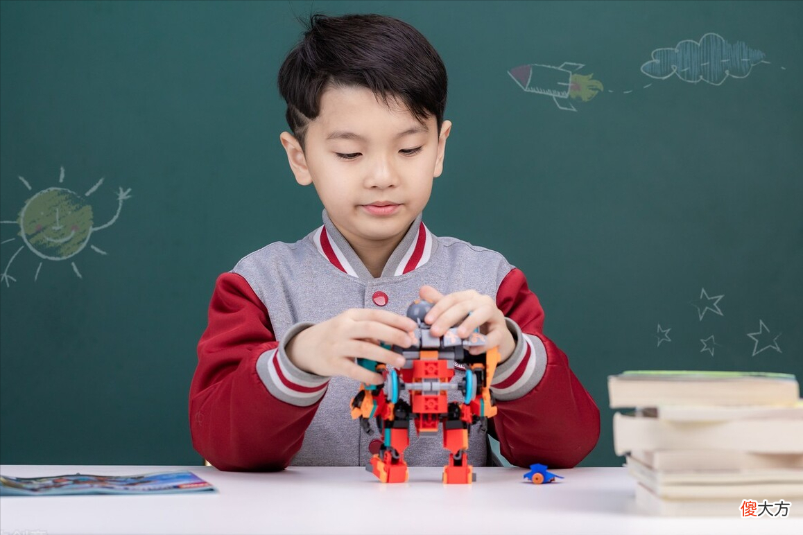 “这孩子挺聪明的，就是不好好学习”，家长该不该给孩子说？