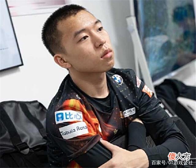 【游戏世界】经纪人宣布bo已“熬出头”，perkz输麻了心态崩塌，提前让他上场