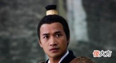 【爱历史】皇帝请丞相吃饭却不给筷子，丞相吃完后离开，皇帝说此人留不得