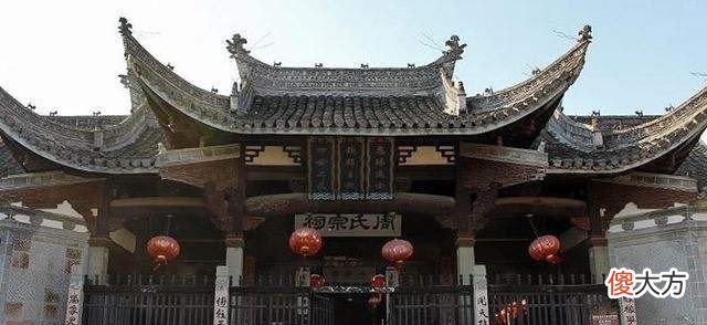 【历史故事】村民意外开启木箱,发现5幅600年古画,背后却剑指“建文帝之死”