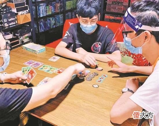 【游戏迷】剧本杀观察｜玩着游戏就能赚钱？剧本杀主持人不好当！