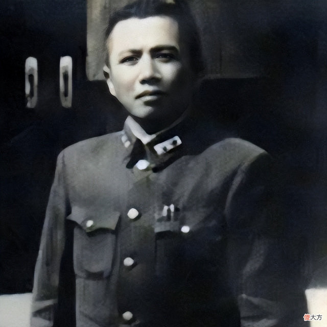 【历史故事】47年孟良崮，敌机投物资到华野阵地上，粟裕打开一看：张灵甫完了