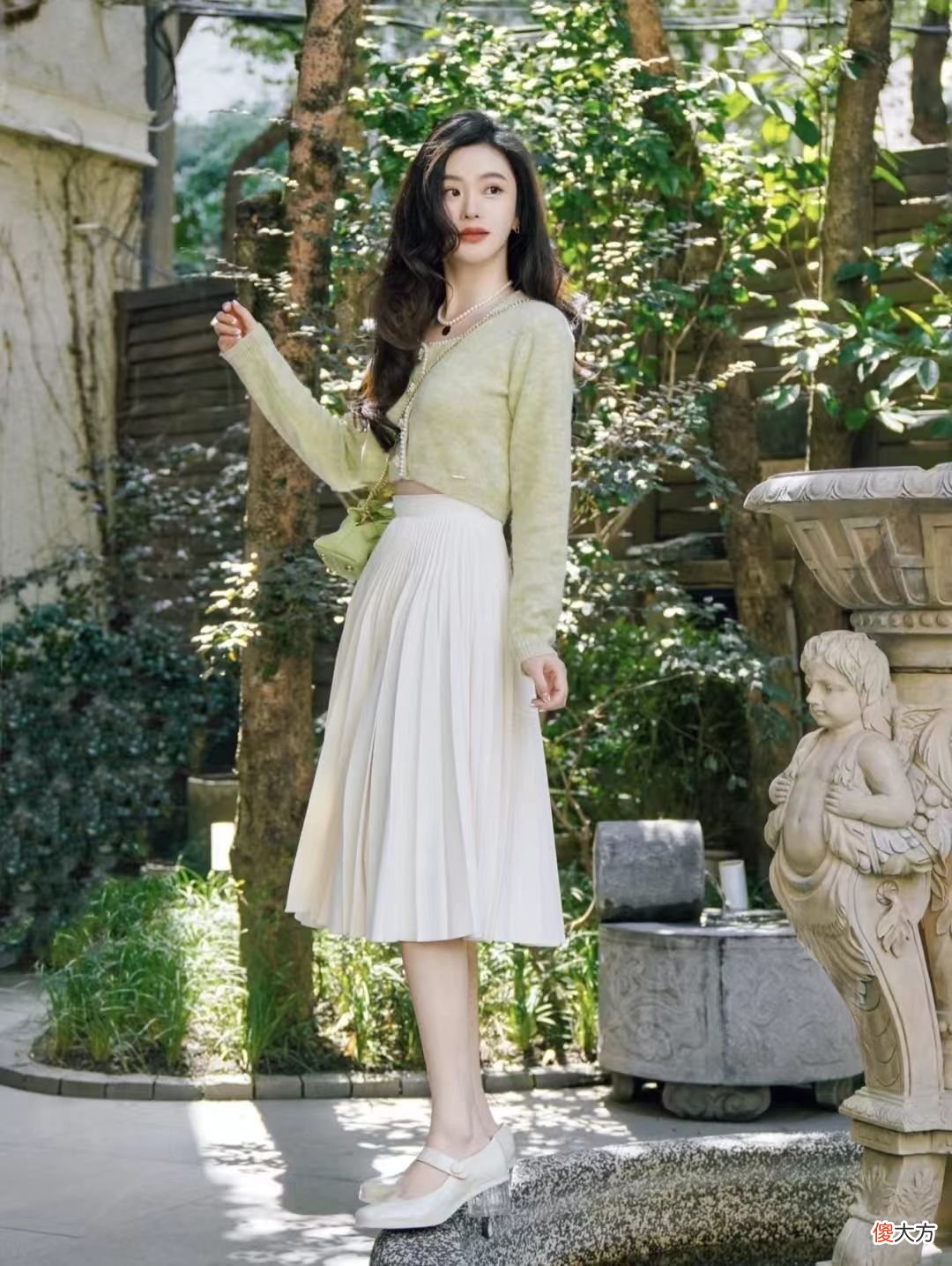 【时尚一点】真正高级的中年女人，穿衣打扮有这5个特点，一看就是见过大世面