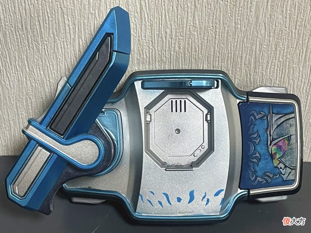 【游戏迷】假面骑士模型换色重涂，剑斩开启拔刀三册，黑色基夫暴龙超越原型
