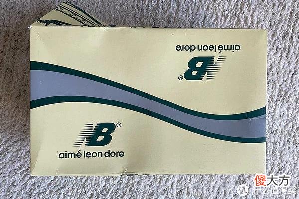 【时尚一点】Sneaker 篇一百七十四：Aime Leon Dore x New Balance 550/650分享