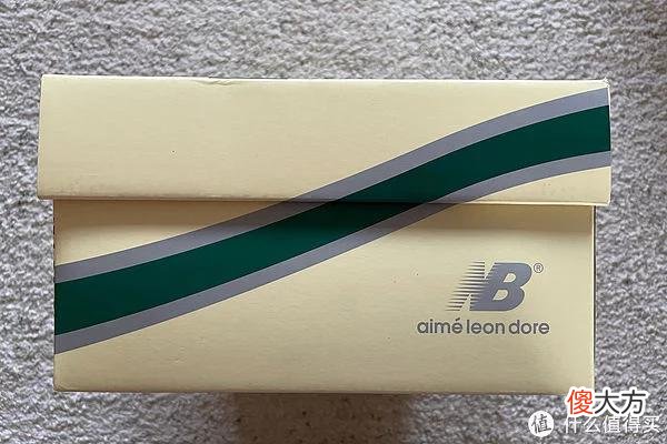 【时尚一点】Sneaker 篇一百七十四：Aime Leon Dore x New Balance 550/650分享