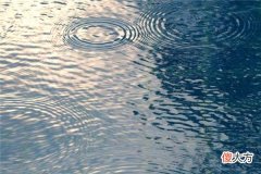梦见雨水_做梦梦到雨水是什么意思