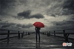 梦见亲人渐渐远离_做梦梦到亲人渐渐远离是什么意思