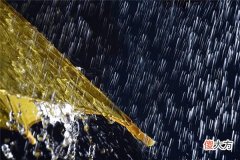 梦见暴雨_做梦梦到暴雨是什么意思