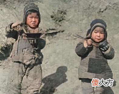 【爱历史】老照片：百年前的农村生活，真实的沧桑辛酸，比电视剧还要悲惨