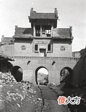 【历史故事】老照片：1907年的山西忻州关隘建筑，一片萧索的雁门关与石岭关