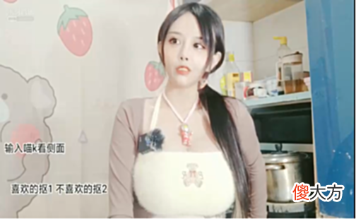 【游戏世界】美食“疯狂一小时”美食福利送不停，喵喵球，思思现场卖货！