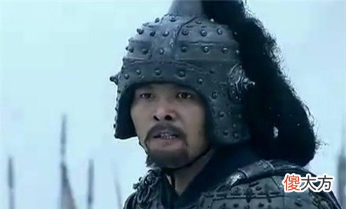 【爱历史】关羽平生最不光彩的一战，靠偷袭杀死一虎将，却因此奠定自己威名