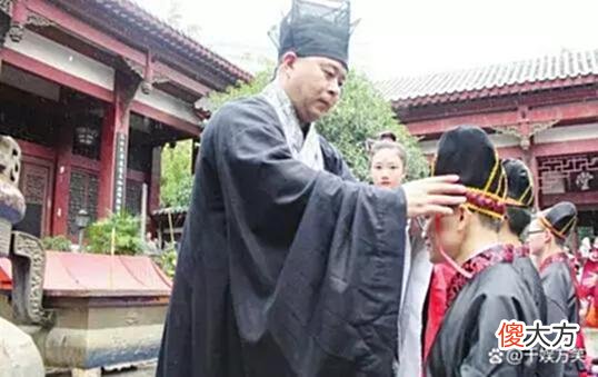 【历史故事】古代男子是如何举行成人礼的？婚龄又是如何规定的？
