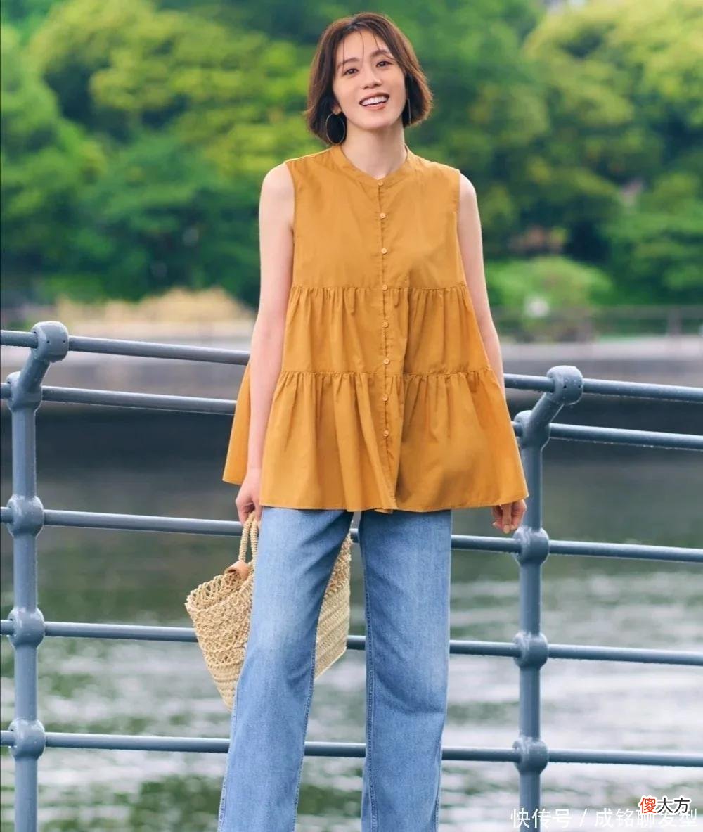 【时尚一点】建议女人过了40岁这样穿，不仅有高级感更显气质，优雅大气又减龄