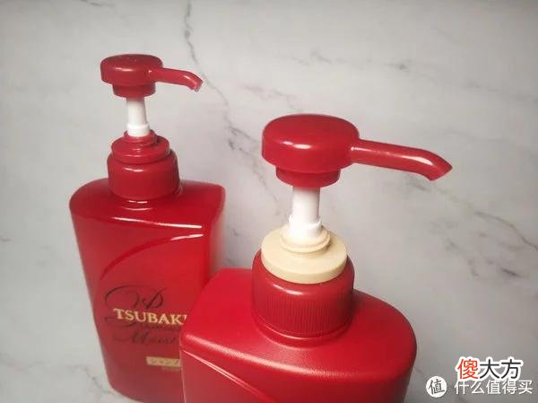 【时尚一点】TSUBAKI丝蓓绮沁润臻致滋润系列：有效改善干燥头发