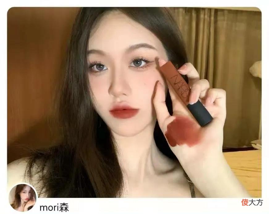 【时尚一点】职场女性，有哪些口红颜色比较推荐？
