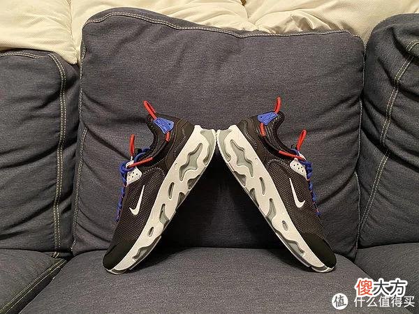 【就爱时尚】Nike React Live是双好穿的休闲鞋