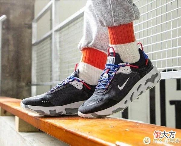 【就爱时尚】Nike React Live是双好穿的休闲鞋