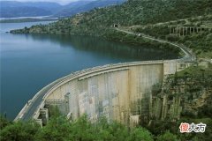 梦见水坝_做梦梦到水坝是什么意思