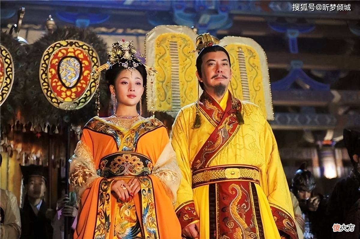 【爱历史】古代人有什么娱乐活动？让唐玄宗与杨贵妃钟爱“握槊”到底是啥