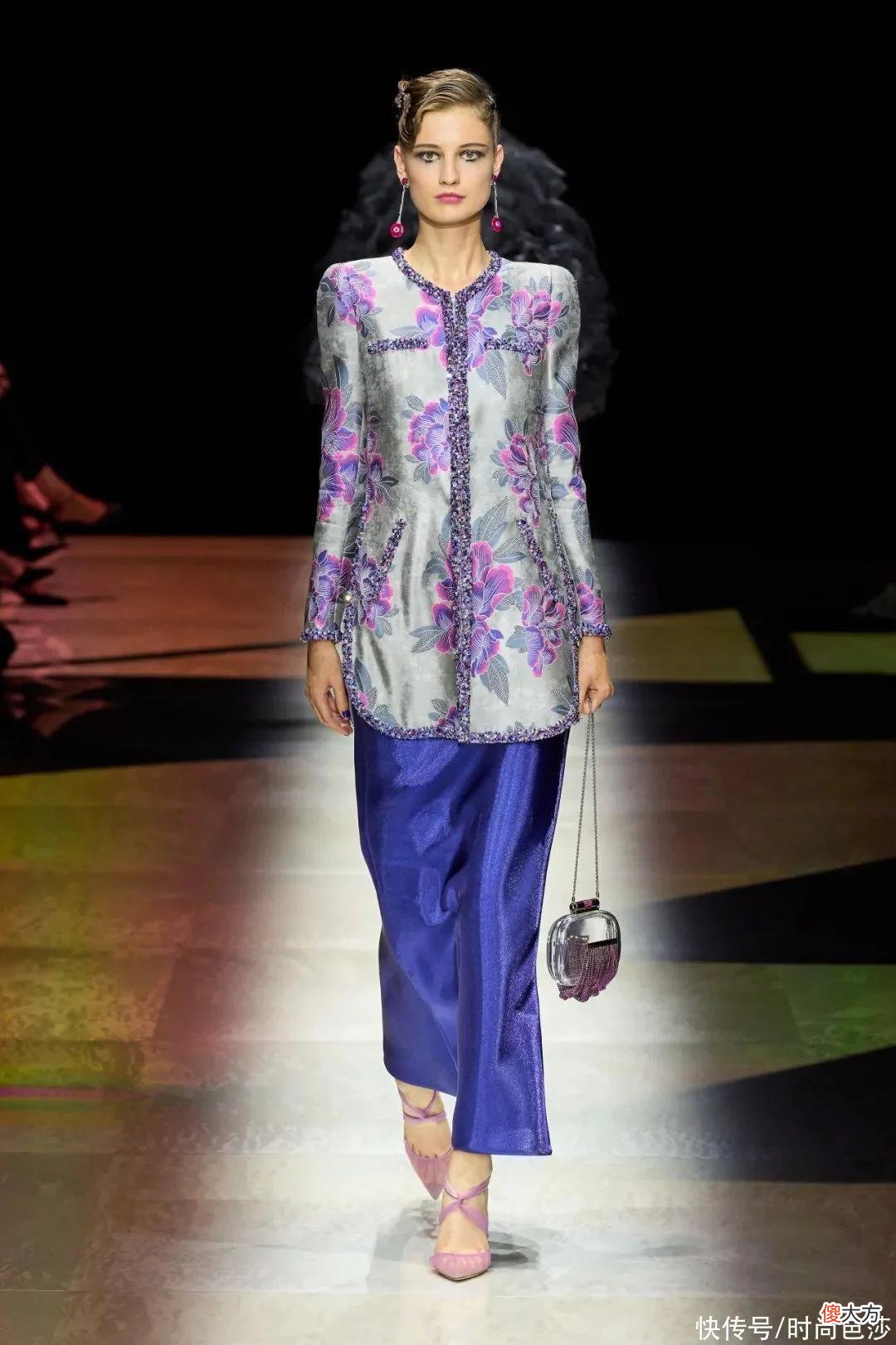 【就爱时尚】Armani先生的闪烁银河，??谁能不爱？